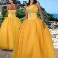 vestido de 15 color amarillo