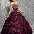 vestido de 15 color burgundy